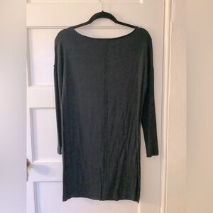 Billabong shift Midi Dress, Black loose fitting cotton. Fits like medium